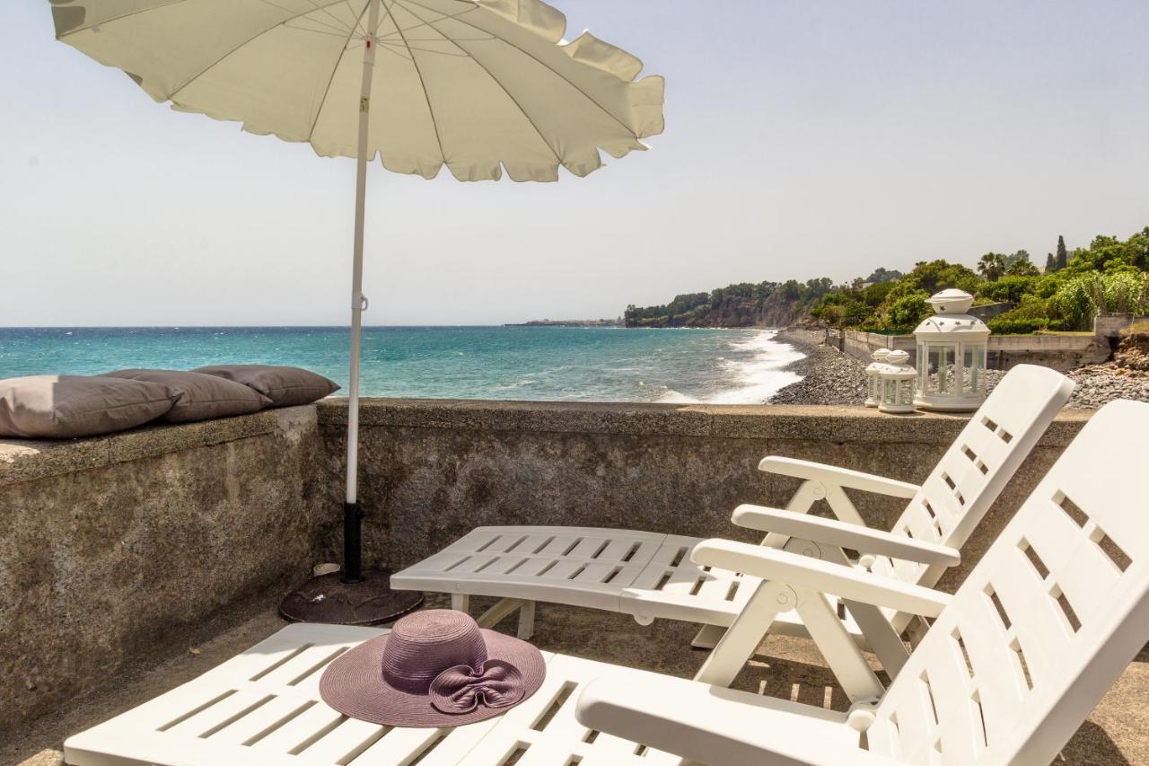 Sea Paradise - Il Mare Sotto La Finestra Ріпосто Екстер'єр фото